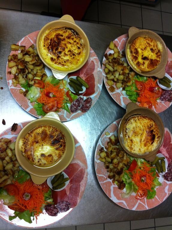 La Maison De Maidara Bed & Breakfast Olby Dış mekan fotoğraf